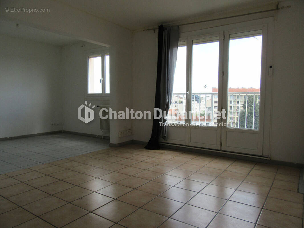 Appartement à ROANNE