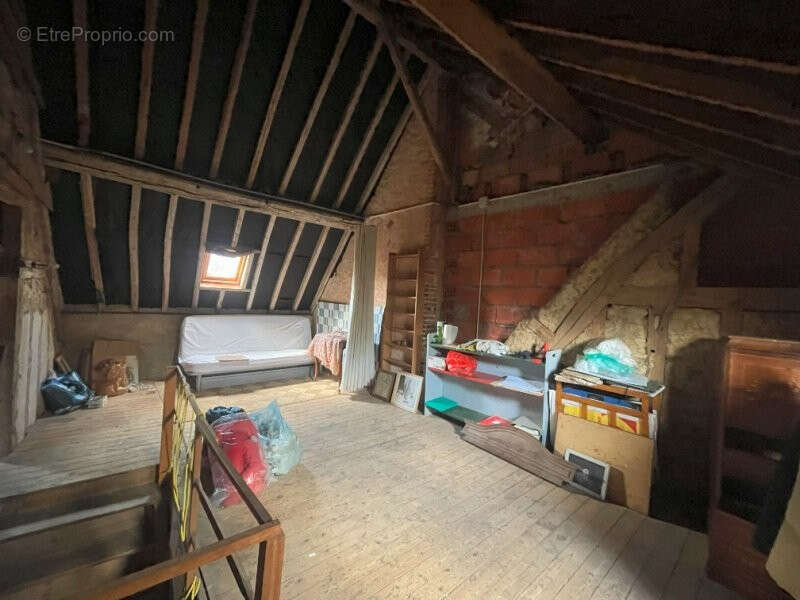 Maison à LA BAZOCHE-GOUET