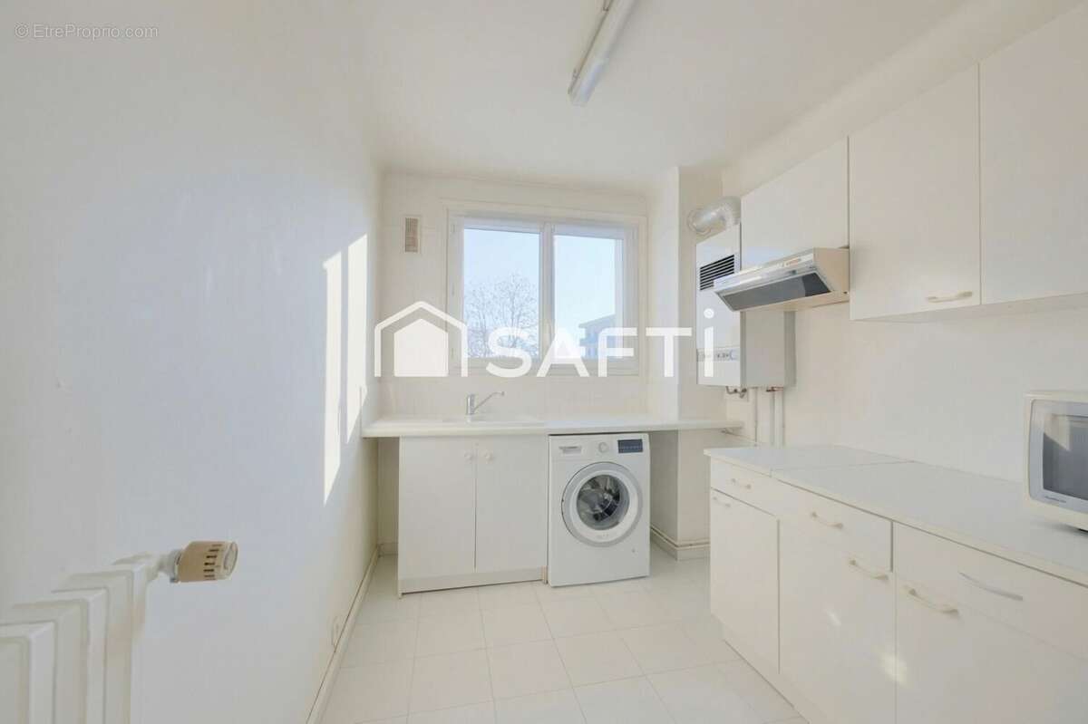Photo 4 - Appartement à SAINT-MAUR-DES-FOSSES