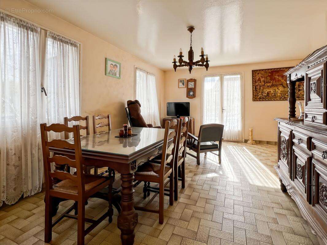 Maison à CAMBO-LES-BAINS