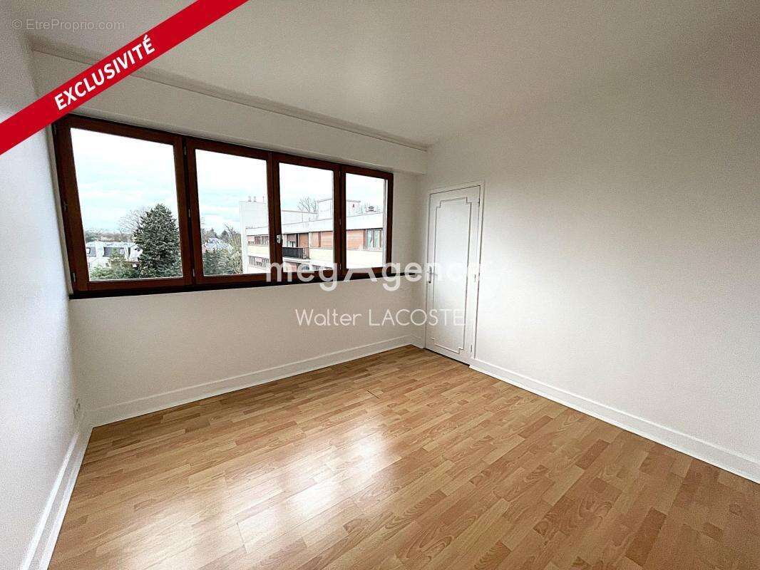 Appartement à VAUCRESSON