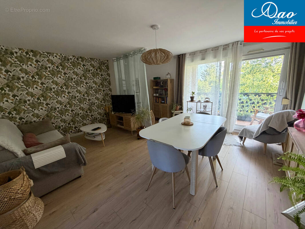 Appartement à SAINTE-SAVINE
