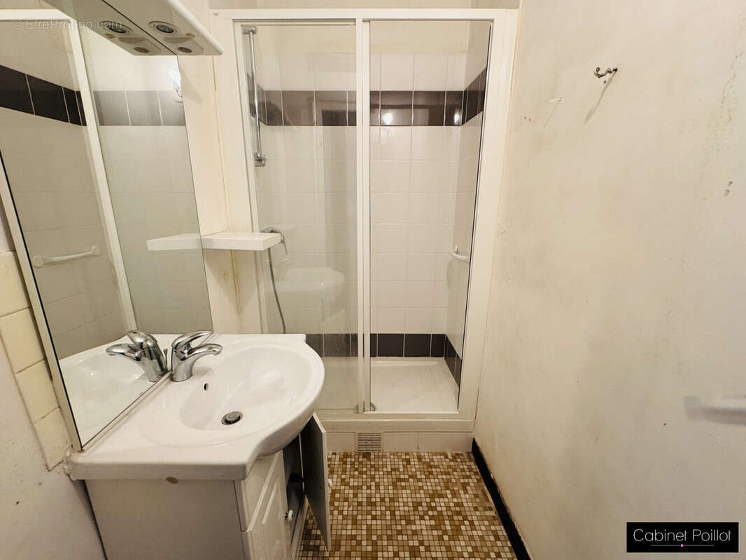 Appartement à PARIS-12E