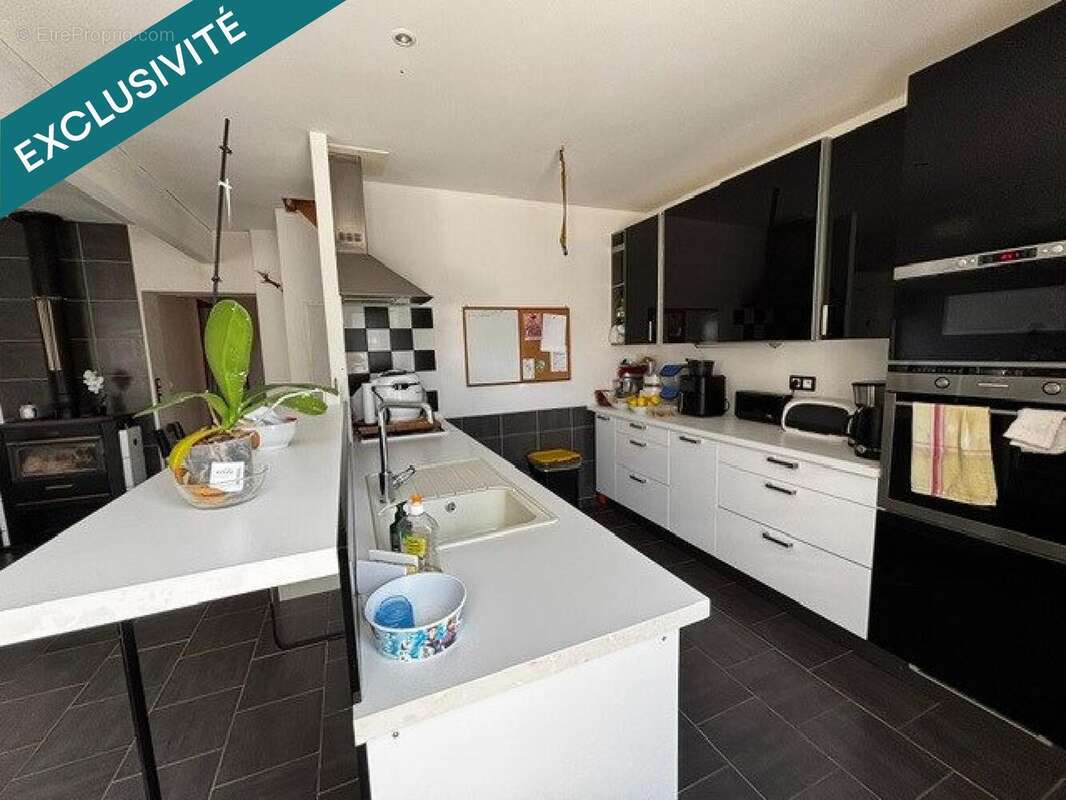 Maison 146 m² à Sennevieres  - photo 4