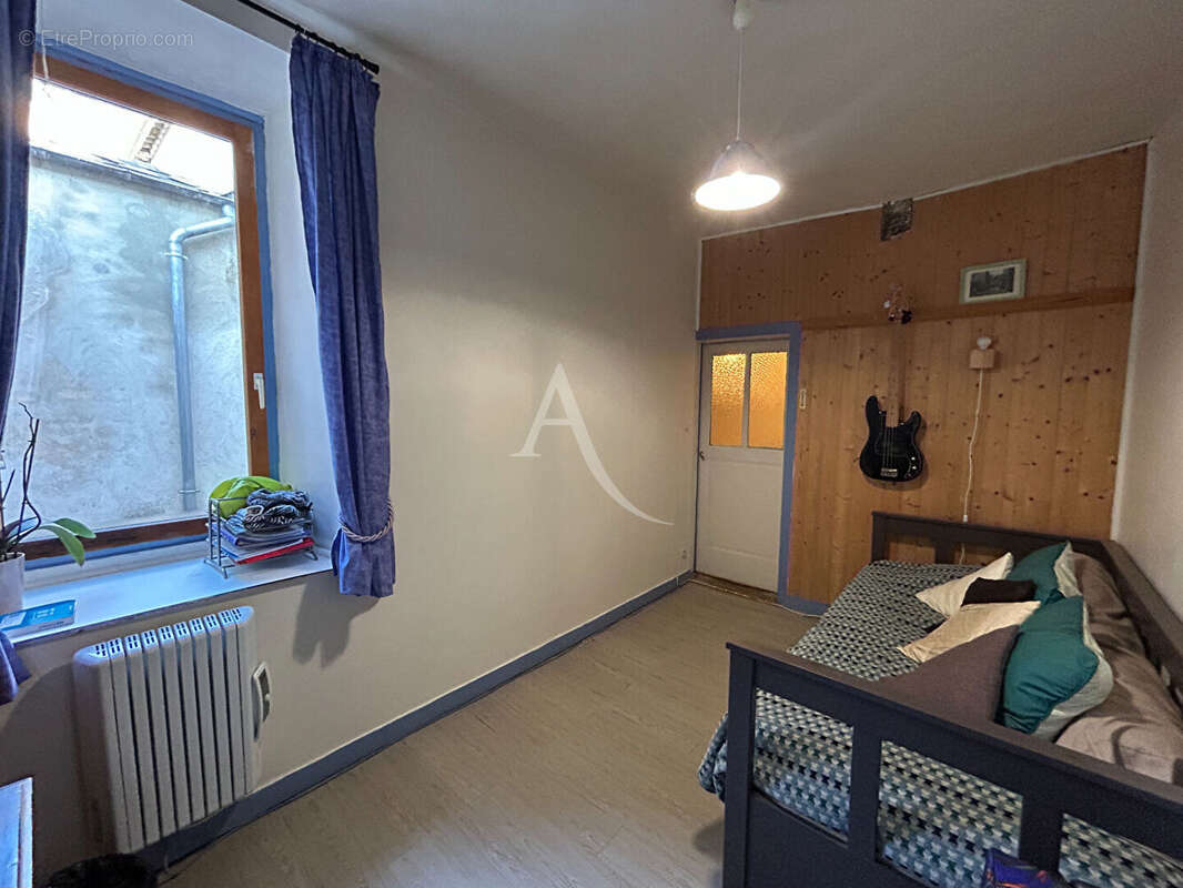 Maison à CHATEAU-GONTIER