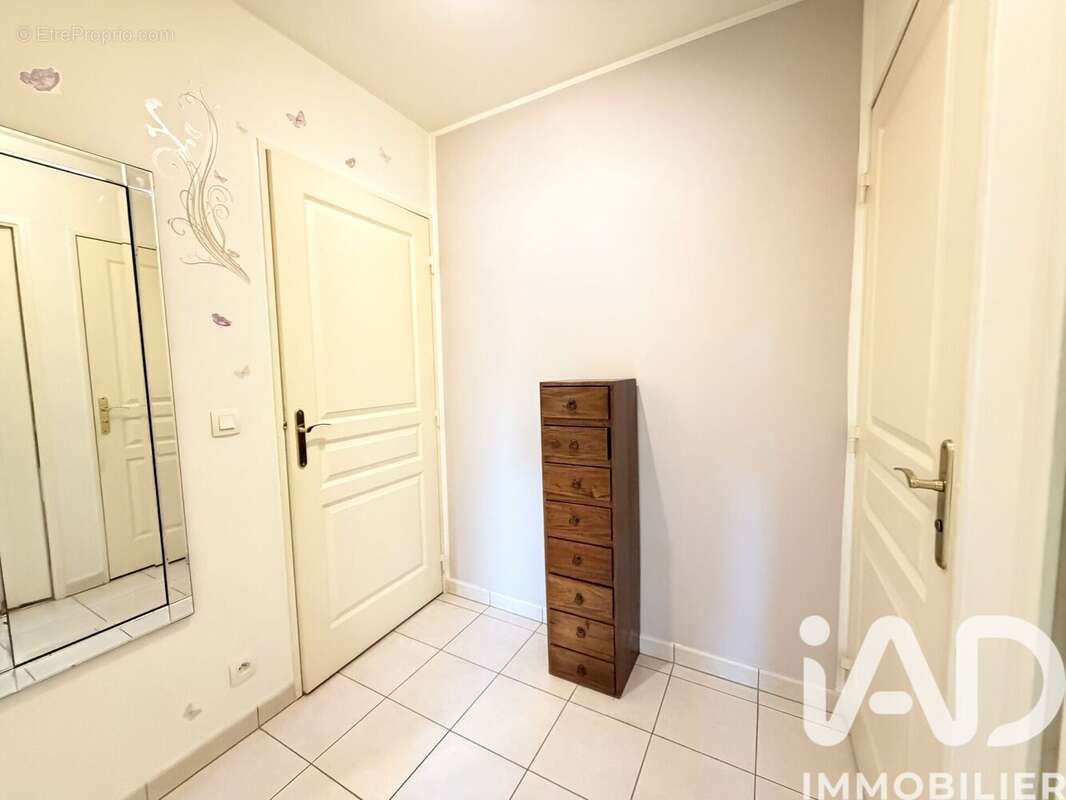 Photo 8 - Appartement à BRIE-COMTE-ROBERT