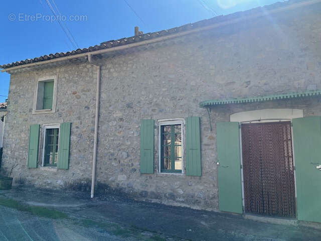 Maison à MONTAUBAN-SUR-L&#039;OUVEZE