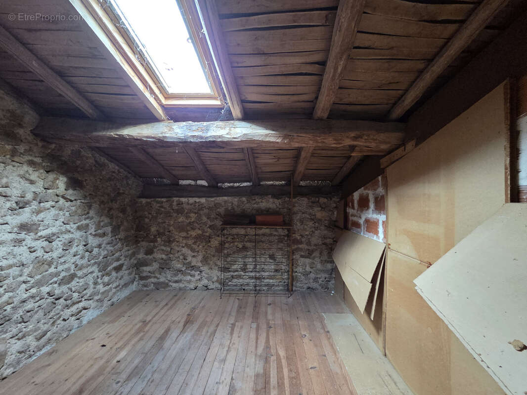Maison à BRIGUEUIL