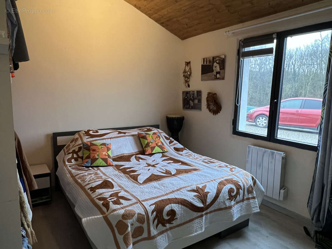 Maison à LIZAC