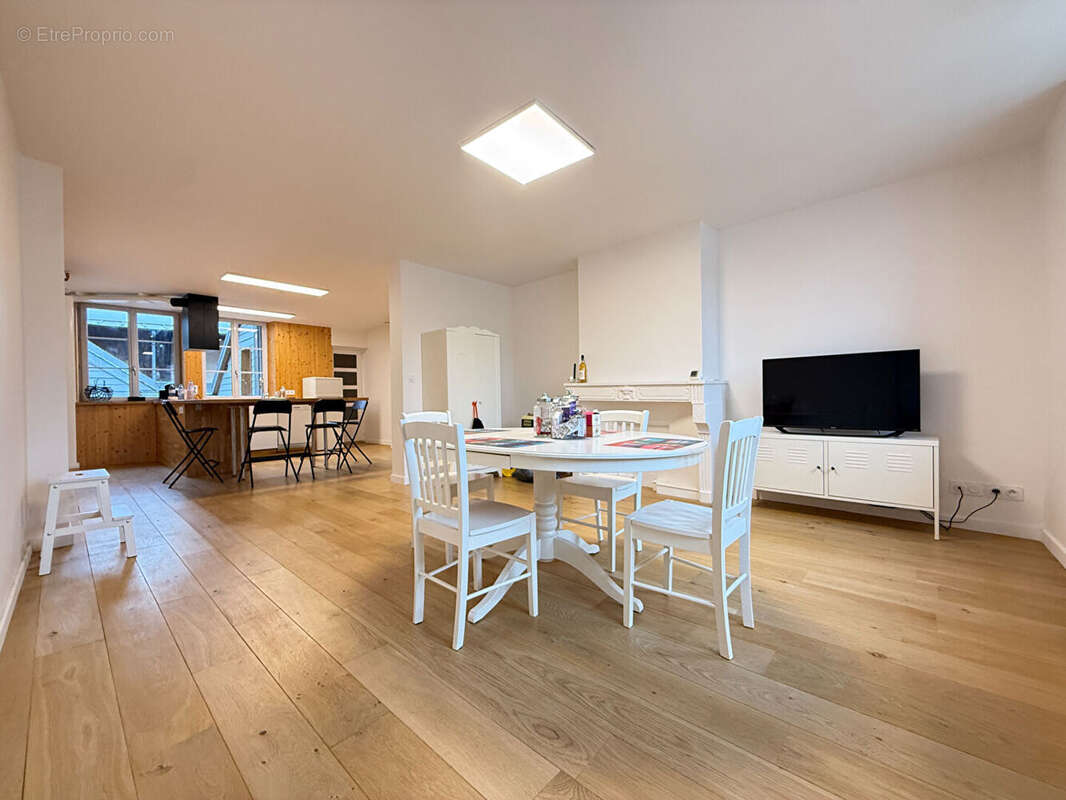 Appartement à LONS-LE-SAUNIER