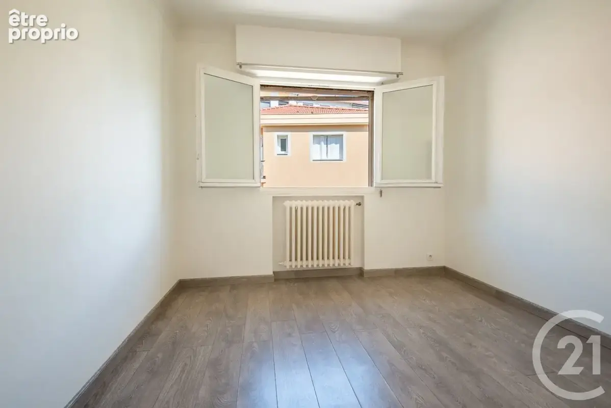 Appartement 62 m² à Contes  - photo 5