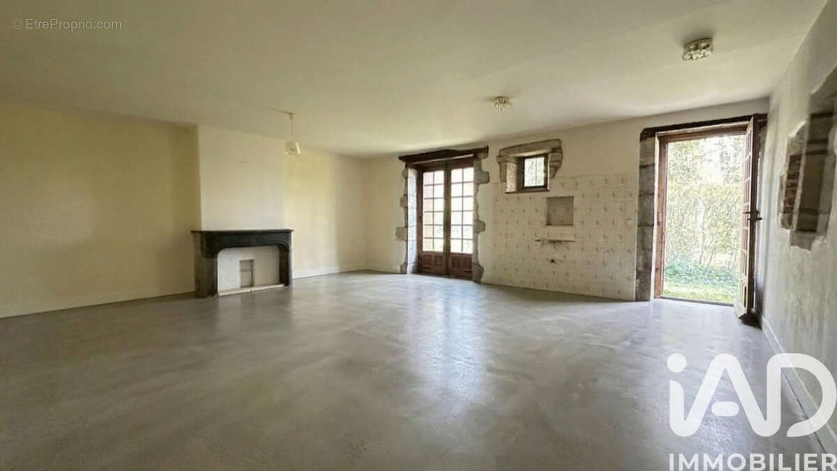 Photo 2 - Appartement à ECOLE-VALENTIN