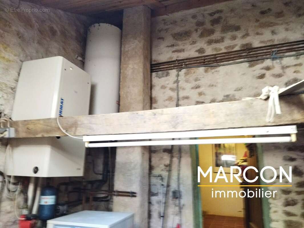 Belle fermette avec 5,2 hectares de terrain - photo 39