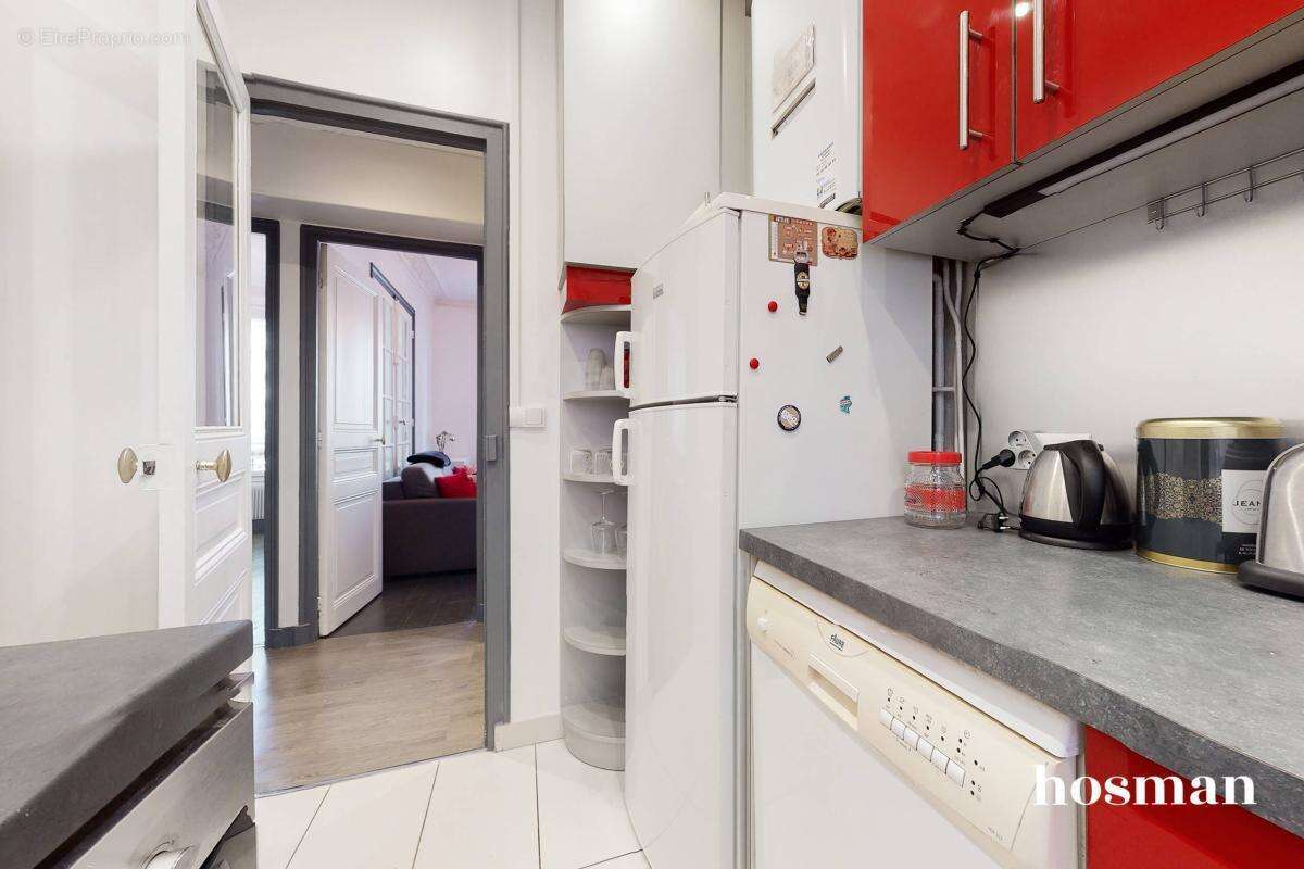 Appartement à COURBEVOIE