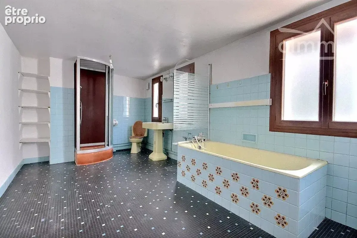 Vente gresivaudan crolles : maison de village t4 avec cour et garage - photo 11