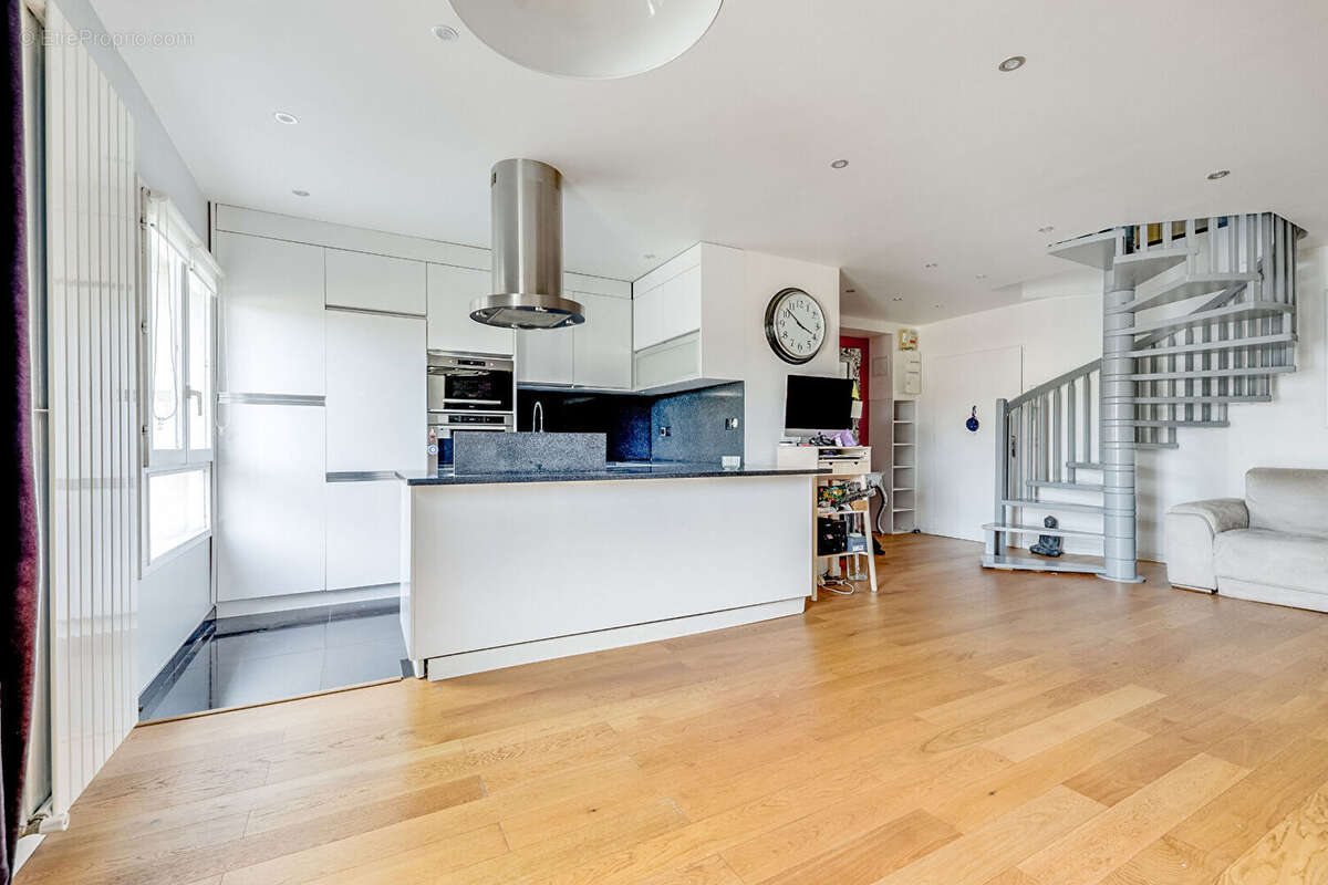 Appartement à BAGNEUX