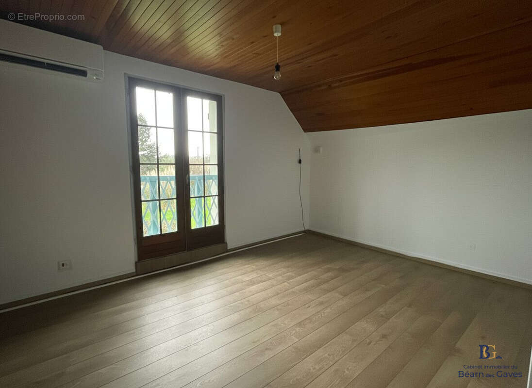 Maison à SALIES-DE-BEARN