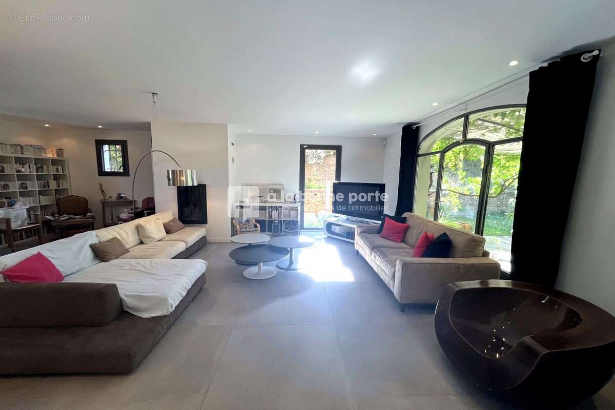Maison à AIX-EN-PROVENCE