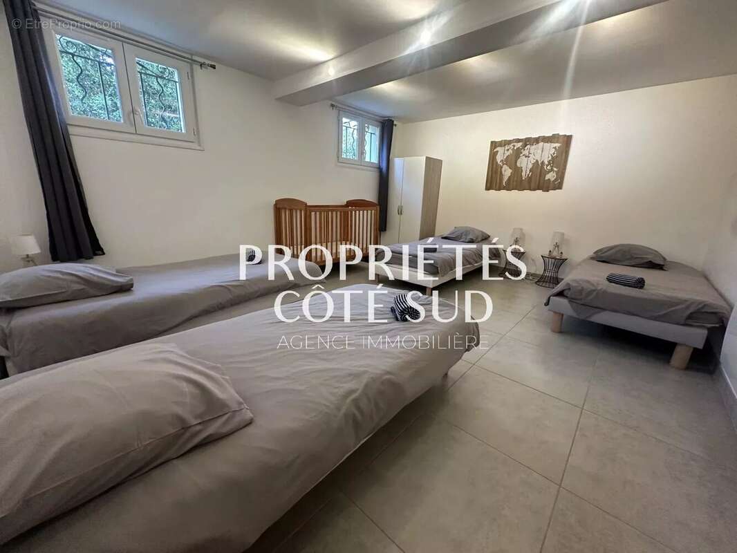 Maison à MONTFAUCON