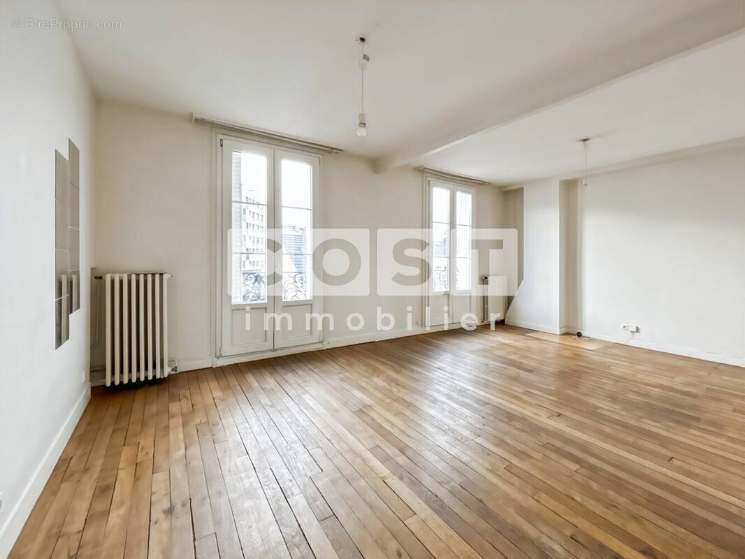 Appartement à COLOMBES