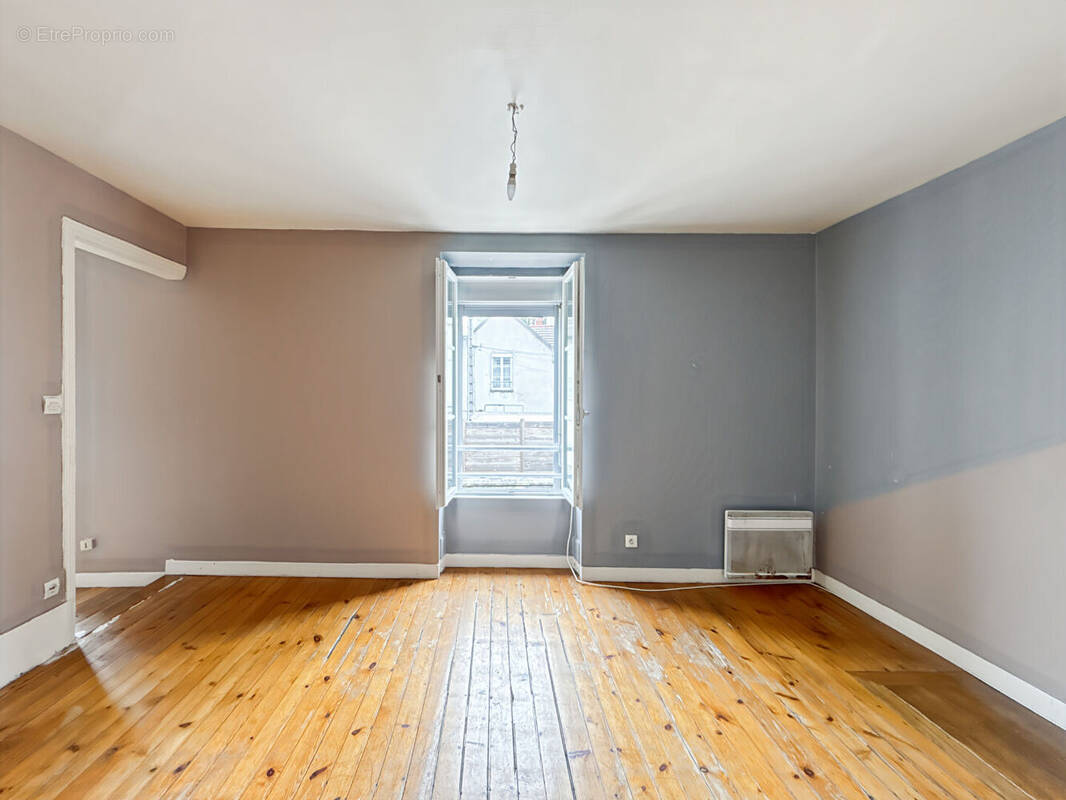 Appartement à MANTES-LA-JOLIE