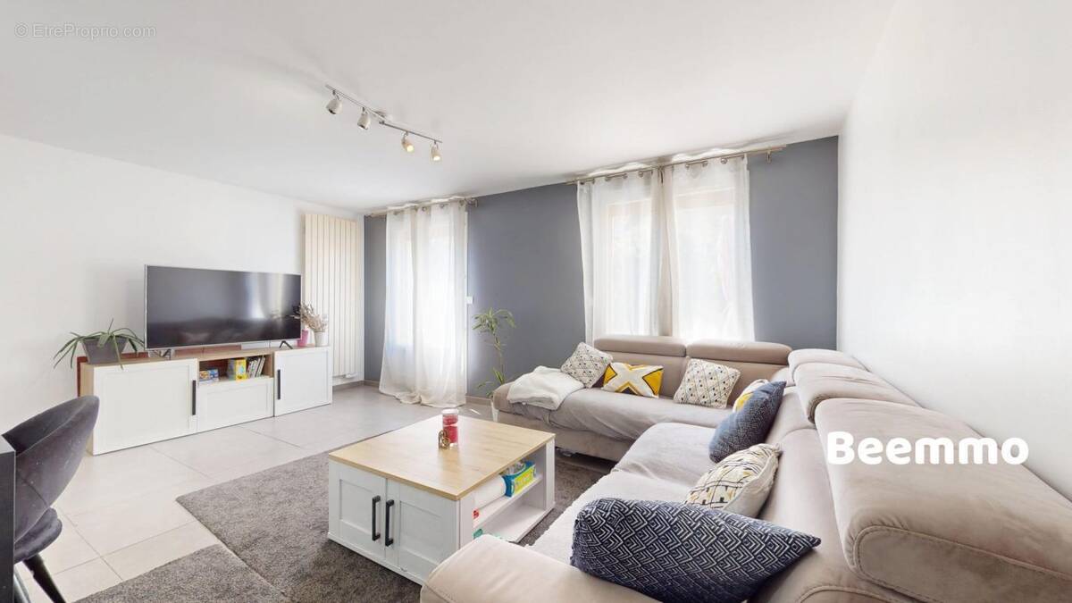 Maison à NEUILLY-PLAISANCE