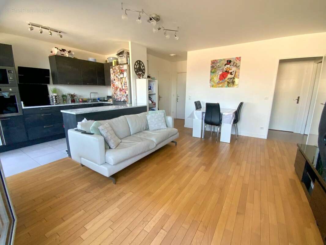 Appartement à LE RAINCY