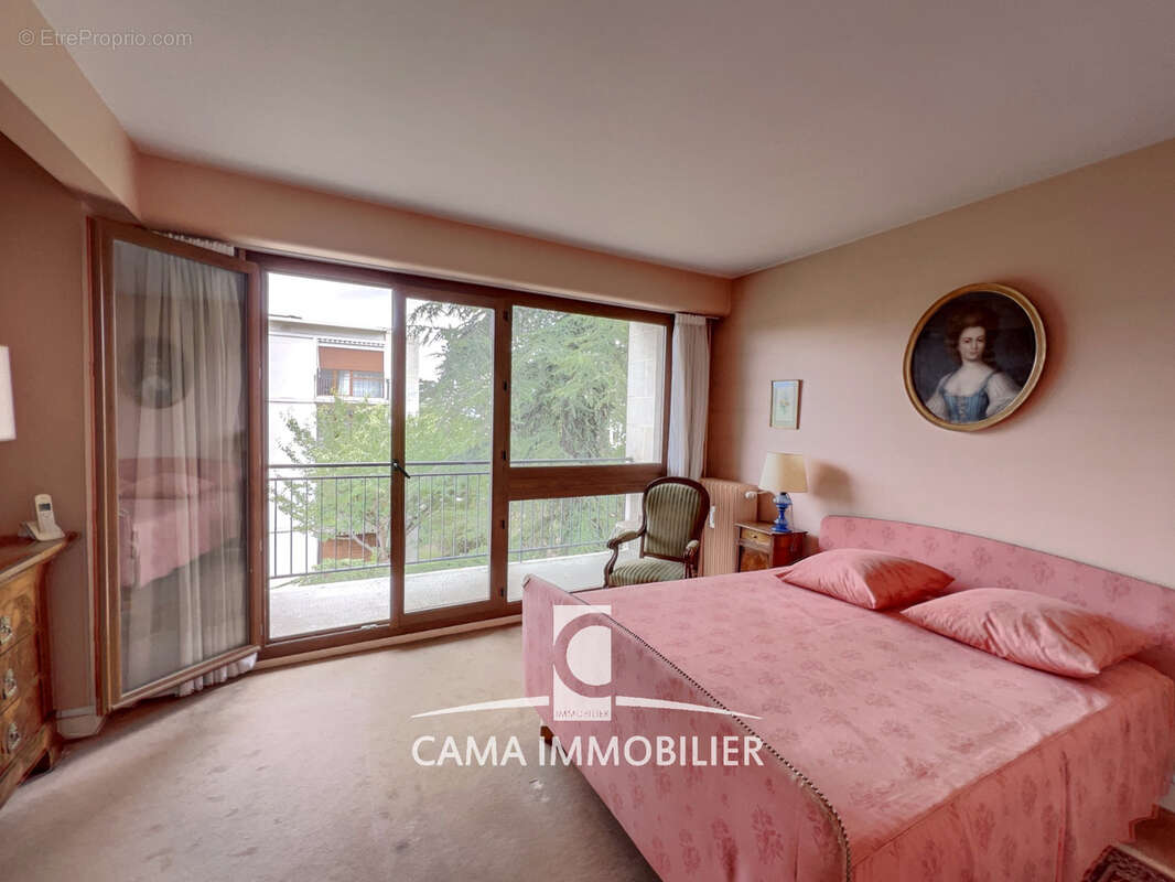 Appartement à LOUVECIENNES