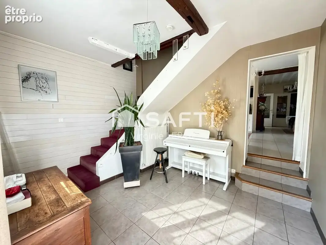 Photo 1 - Maison à LACROIX-SAINT-OUEN