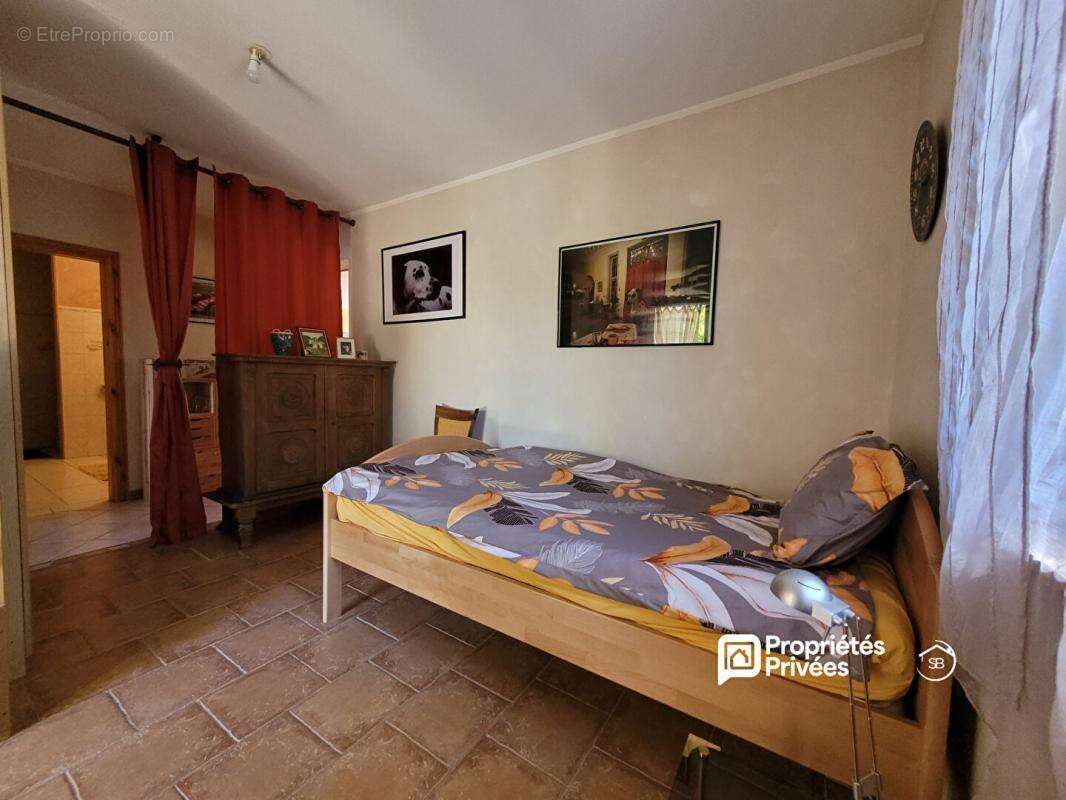 Maison à RUOMS