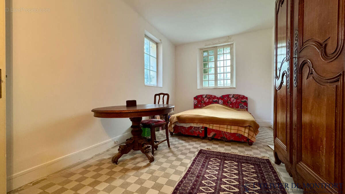 Maison à MONTFORT-L'AMAURY