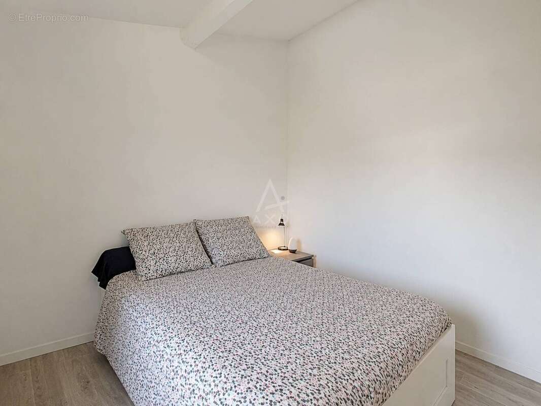 Maison 3 pièces  69 m²  Jardin, dépendance et stationnement - photo 15