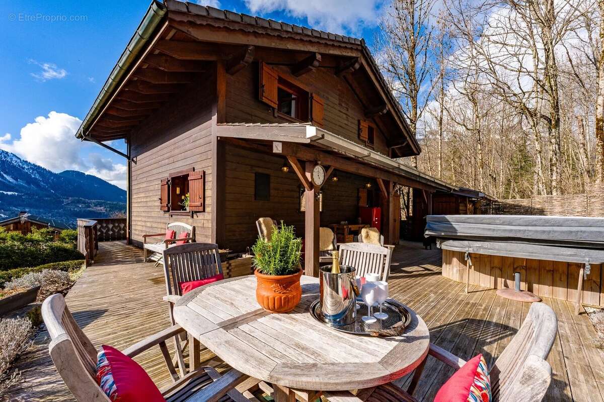 Maison à LES HOUCHES