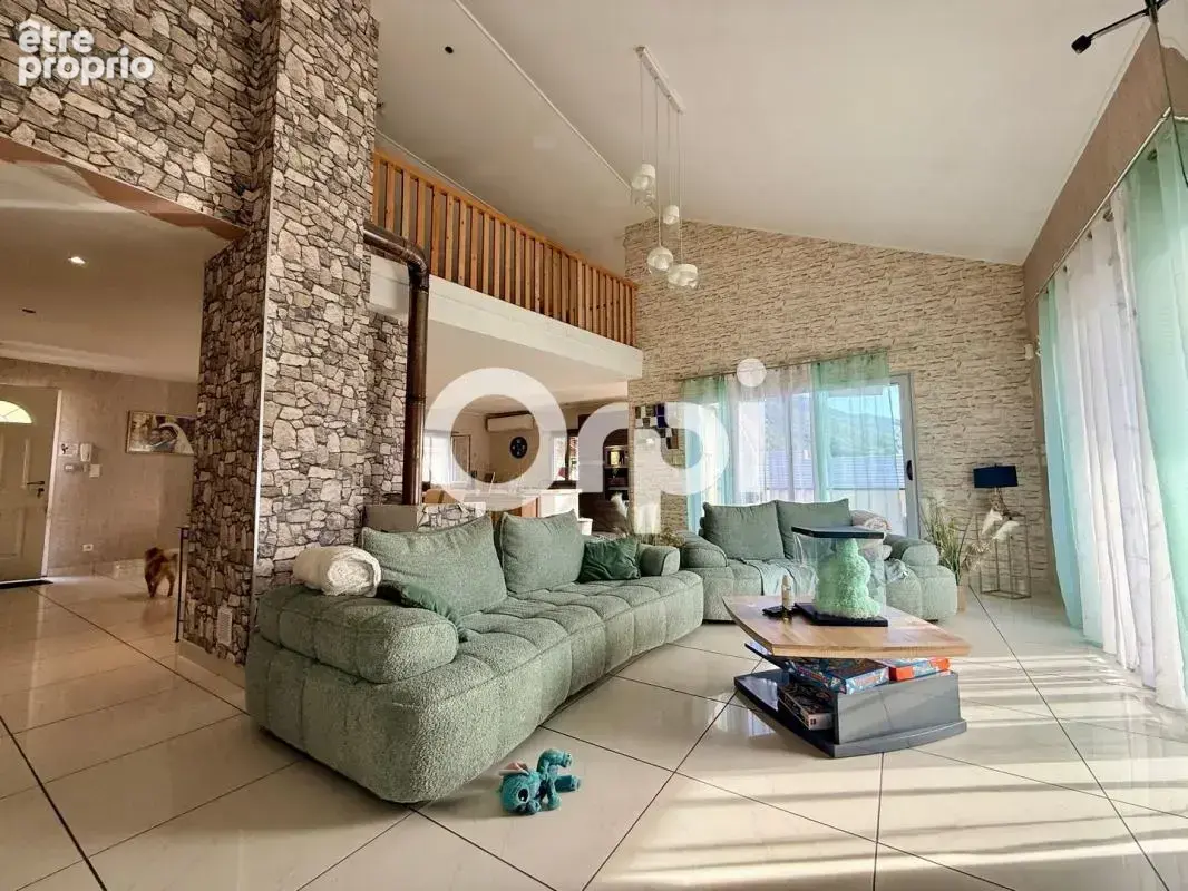 Tencin – duplex de 158 m² avec terrasse, jardin privatif, garage à velo/moto et parking - photo 6