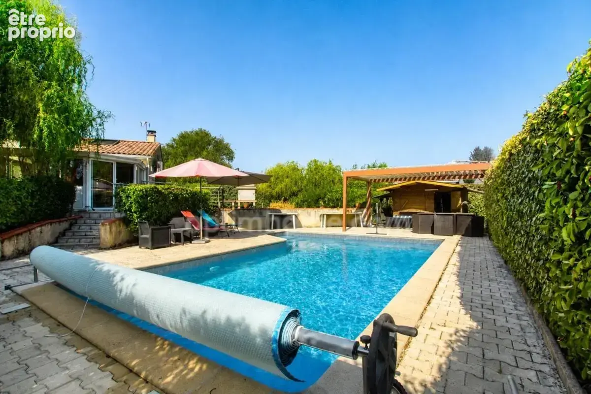 Villariès – villa familiale 179 m² avec piscine – 6 chambres – terrain 1 500 m² – un véritable havre de paix - photo 2