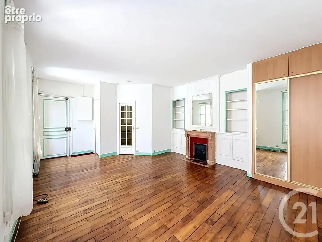 Appartement à PARIS-14E