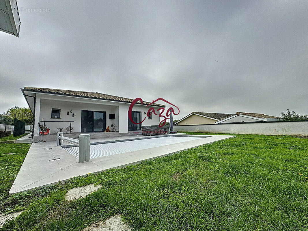 Maison à FARGUES-SAINT-HILAIRE