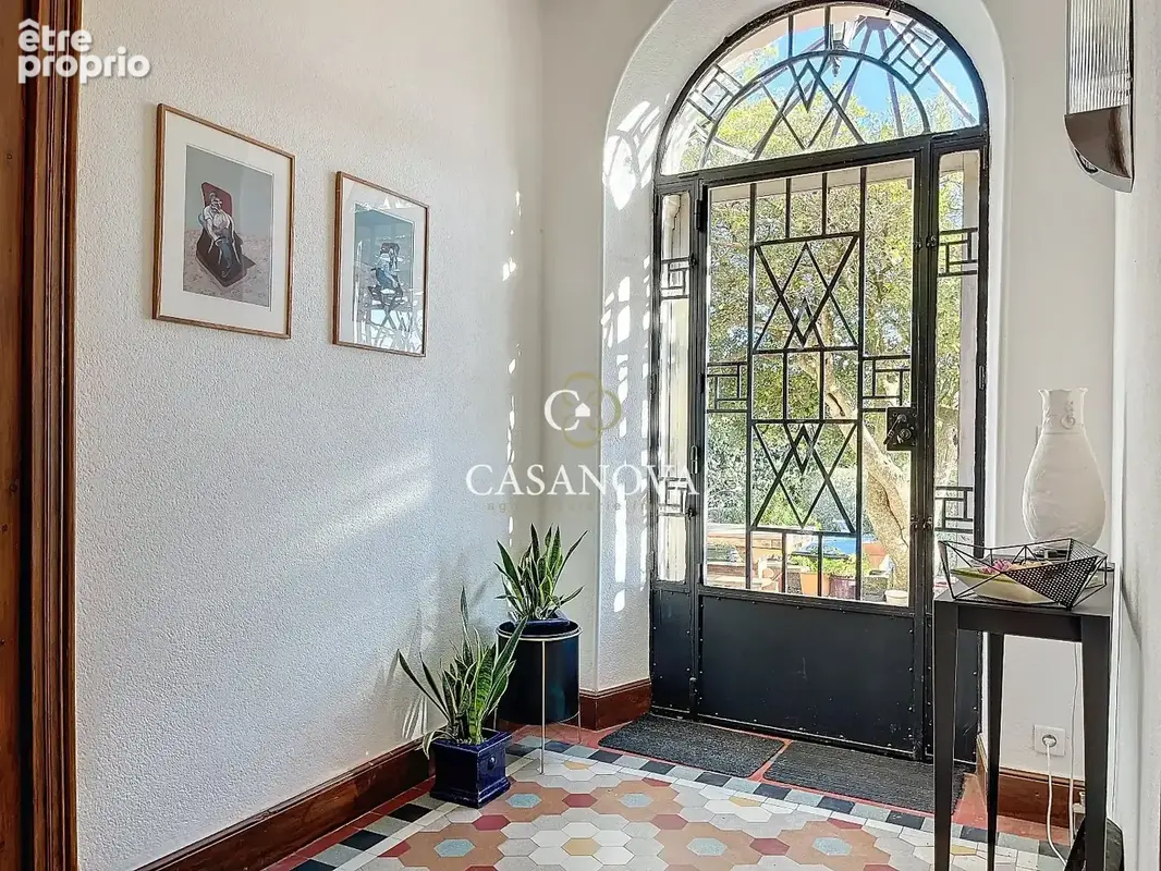 secteur Pezenas - Maison Bourgeoise   391 m2  6 chambres  1 548 m2  piscine - photo 18