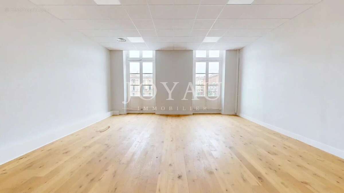 Commerce à TOULOUSE