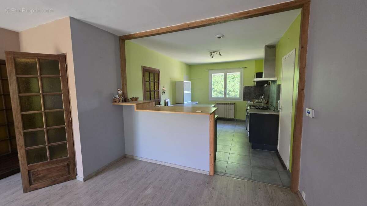 Maison 92 m² à Castres  - photo 3