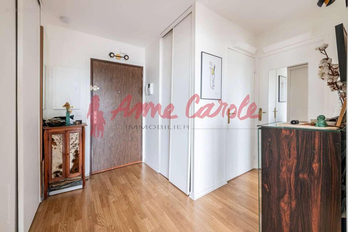 Appartement à PARIS-20E