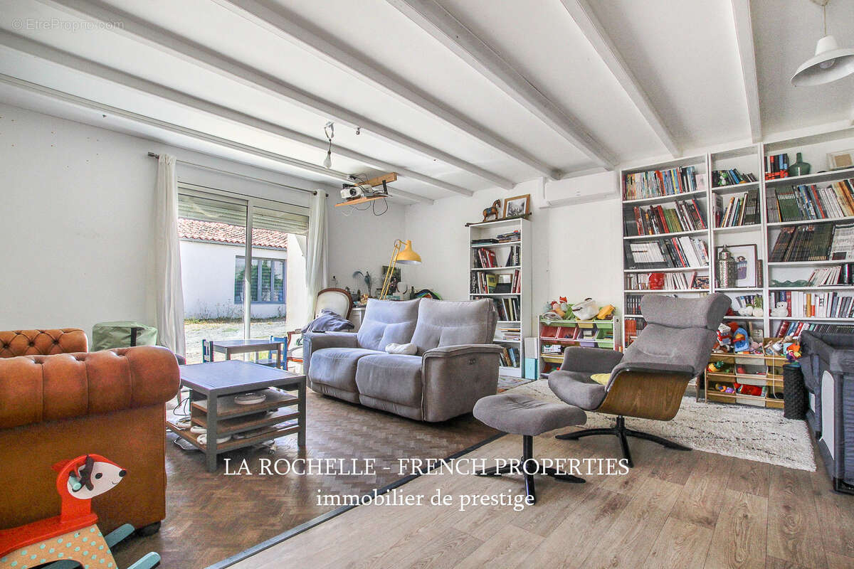 Maison à LE GUE-D'ALLERE