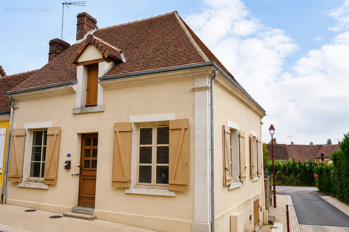 Maison à AUTHON-DU-PERCHE