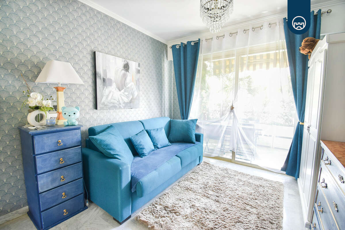 Appartement à LE CANNET