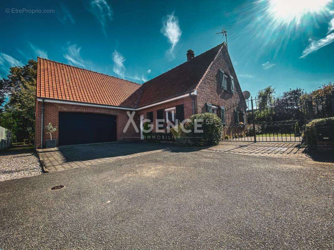 Maison à LONGUENESSE