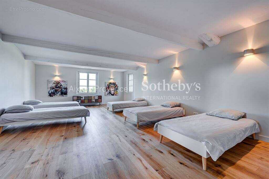 Maison à AIX-EN-PROVENCE