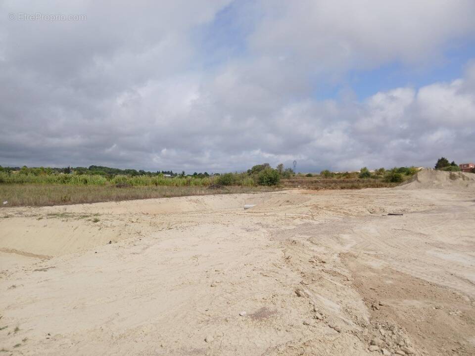 Terrain à LOUPIAN