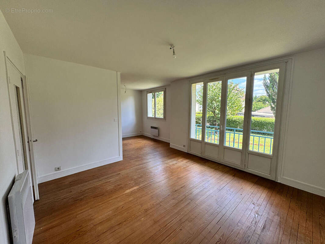 Appartement à DEUIL-LA-BARRE