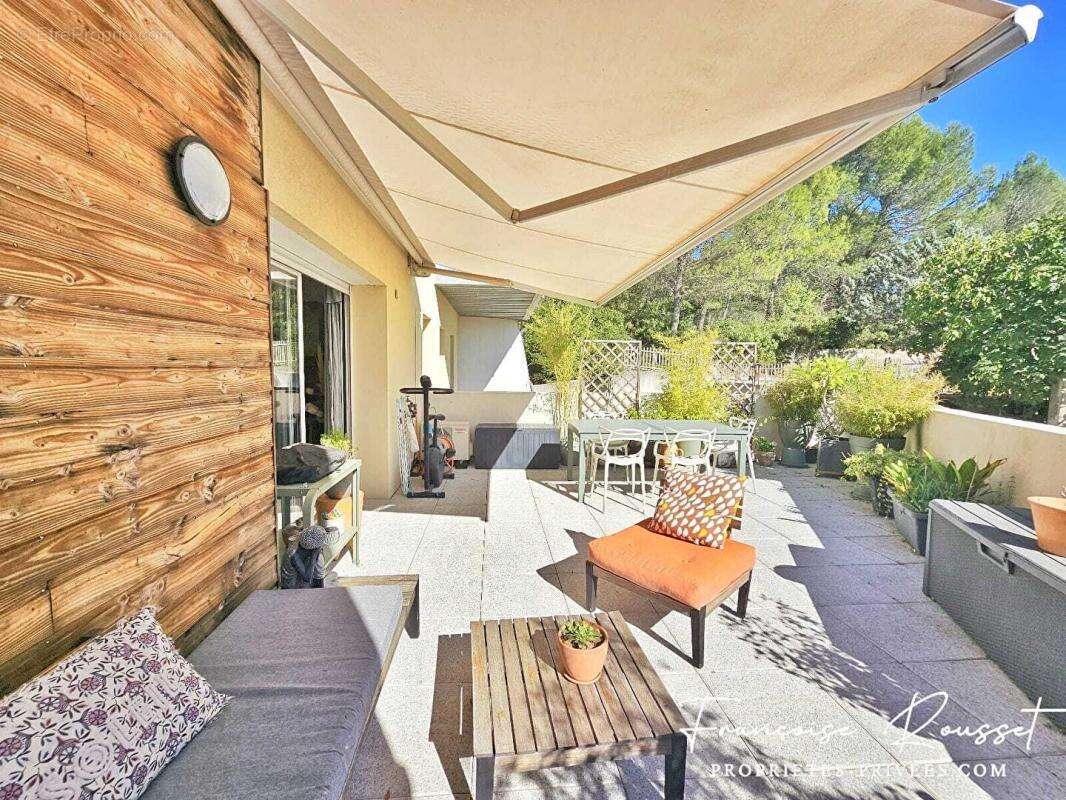 Appartement à NIMES