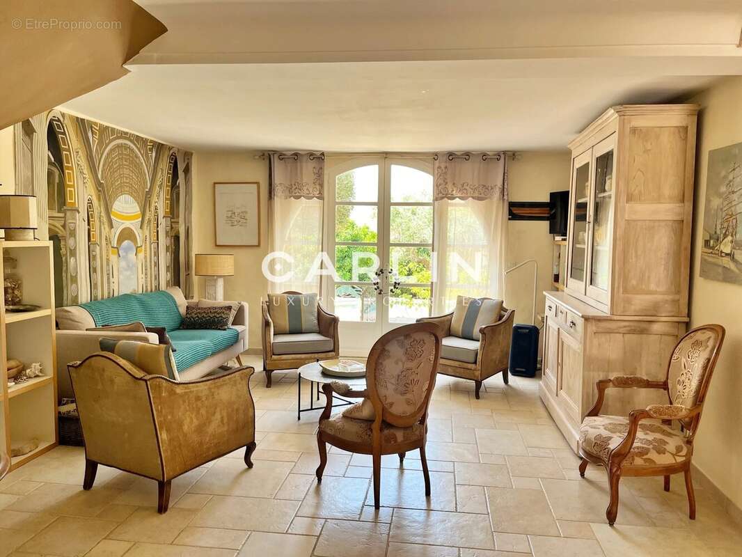 Maison à LA CROIX-VALMER